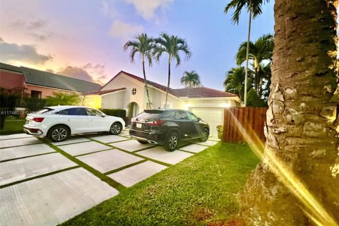 Villa ou maison à vendre à Miami, Floride: 2 chambres, 107.21 m2 № 1985453 - photo 12
