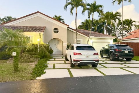 Villa ou maison à vendre à Miami, Floride: 2 chambres, 107.21 m2 № 1985453 - photo 11