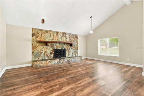 Villa ou maison à vendre à Deltona, Floride: 3 chambres, 125.33 m2 № 2421631 - photo 3