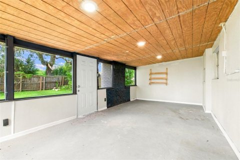 Villa ou maison à vendre à Deltona, Floride: 3 chambres, 125.33 m2 № 2421631 - photo 20