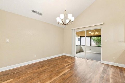 Villa ou maison à vendre à Deltona, Floride: 3 chambres, 125.33 m2 № 2421631 - photo 17