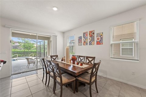 House in Davenport, Florida 7 bedrooms, 336.86 sq.m. № 1643213 - photo 19