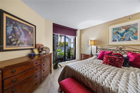 Condominio en venta en Hallandale Beach, Florida, 2 dormitorios, 144.28 m2 № 1482363 - foto 26