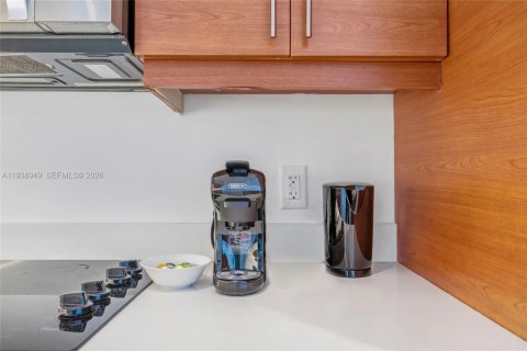 Copropriété à vendre à Miami, Floride: 2 chambres, 109.62 m2 № 1996727 - photo 14