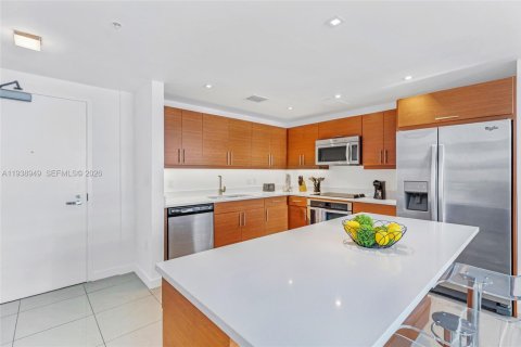 Copropriété à vendre à Miami, Floride: 2 chambres, 109.62 m2 № 1996727 - photo 7