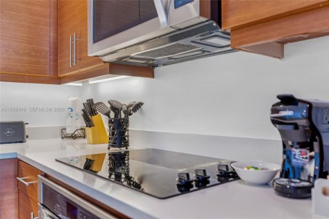 Copropriété à vendre à Miami, Floride: 2 chambres, 109.62 m2 № 1996727 - photo 15