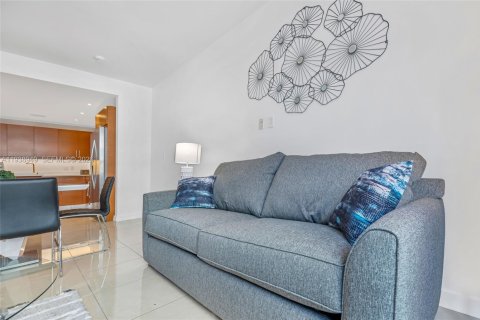 Copropriété à vendre à Miami, Floride: 2 chambres, 109.62 m2 № 1996727 - photo 12
