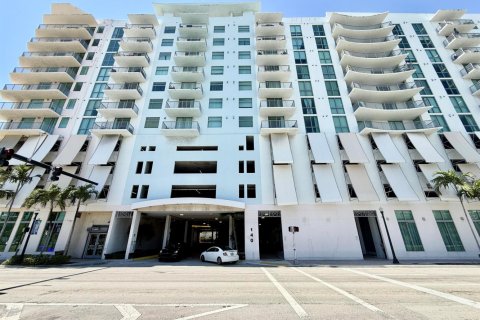 Copropriété à vendre à Hollywood, Floride: 1 chambre, 74.32 m2 № 2187229 - photo 2