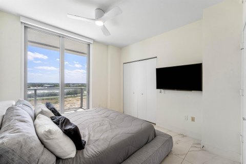 Condominio en venta en Sunrise, Florida, 3 dormitorios, 120.49 m2 № 2182848 - foto 17