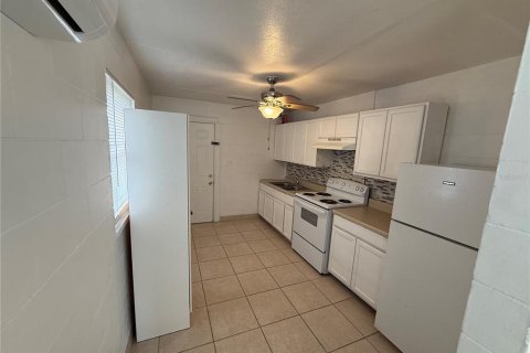 Casa en alquiler en Bartow, Florida, 2 dormitorios, 57.97 m2 № 1910376 - foto 4