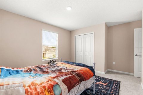Casa en venta en Kissimmee, Florida, 5 dormitorios, 227.7 m2 № 2201624 - foto 20