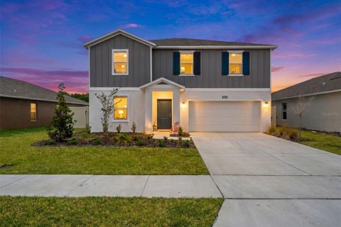 Casa en venta en Kissimmee, Florida, 5 dormitorios, 227.7 m2 № 2201624 - foto 2