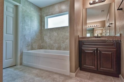 Casa en venta en Ocala, Florida, 4 dormitorios, 162.3 m2 № 1662792 - foto 15