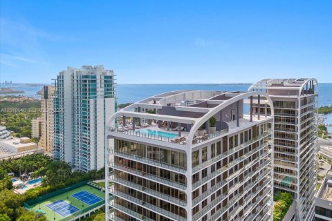 Condominio en venta en Miami, Florida, 2 dormitorios, 121.7 m2 № 2075713 - foto 6