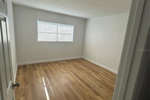 Apartamento en alquiler en Port Richey, Florida, 2 dormitorios, 88.26 m2 № 2108618 - foto 9