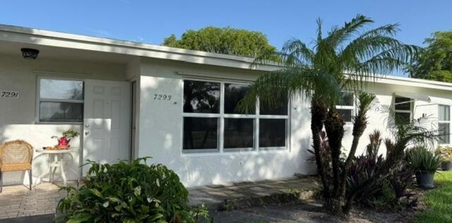 Condo in Lake Worth, Florida, 1 bedroom  № 2177100