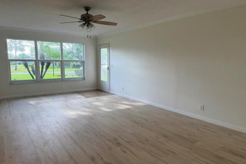 Condo in Lake Worth, Florida, 1 bedroom  № 2177100 - photo 25