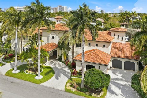 Купить виллу или дом в Форт-Лодердейл, Флорида 6 спален, 777.13м2, № 2050117 - фото 7