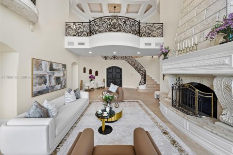 Купить виллу или дом в Форт-Лодердейл, Флорида 6 спален, 777.13м2, № 2050117 - фото 25