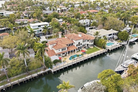 Купить виллу или дом в Форт-Лодердейл, Флорида 6 спален, 777.13м2, № 2050117 - фото 3