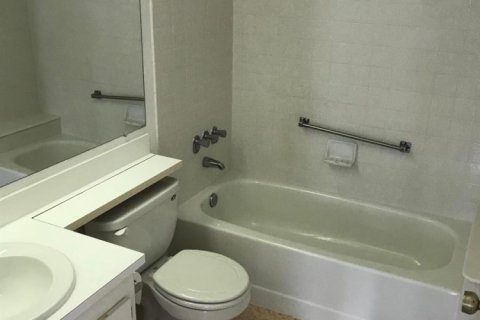 Copropriété à louer à West Palm Beach, Floride: 2 chambres, 102.75 m2 № 2352623 - photo 16
