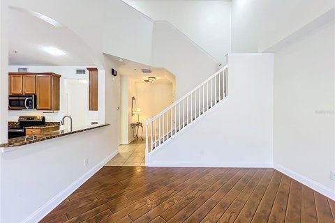 Touwnhouse à vendre à Maitland, Floride: 3 chambres, 195.09 m2 № 2399442 - photo 19