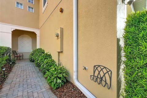 Touwnhouse à vendre à Maitland, Floride: 3 chambres, 195.09 m2 № 2399442 - photo 6