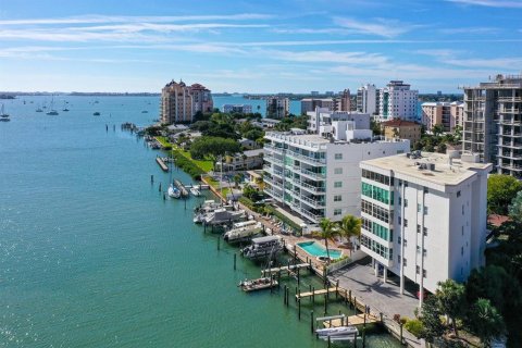Copropriété à vendre à Sarasota, Floride: 2 chambres, 126.25 m2 № 1831561 - photo 1