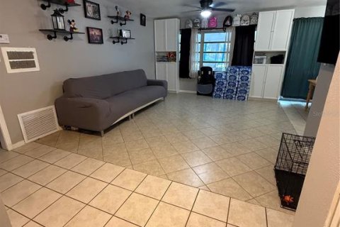 Villa ou maison à vendre à Orlando, Floride: 3 chambres, 101.17 m2 № 1914704 - photo 8