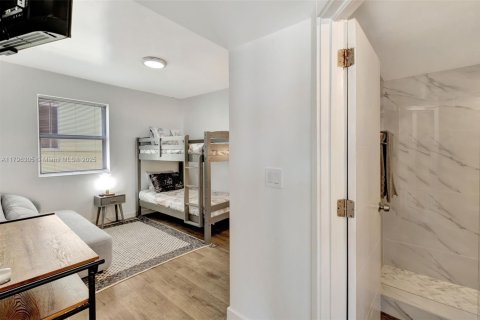 Copropriété à louer à Miami Beach, Floride: 2 chambres, 83.61 m2 № 1959983 - photo 15