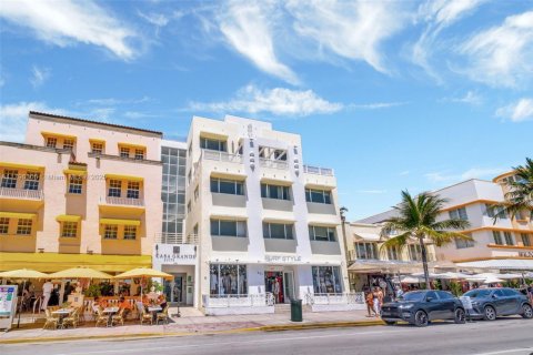 Copropriété à louer à Miami Beach, Floride: 2 chambres, 83.61 m2 № 1959983 - photo 22