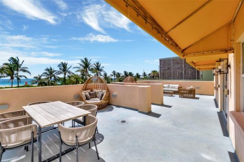 Copropriété à louer à Miami Beach, Floride: 2 chambres, 83.61 m2 № 1959983 - photo 26