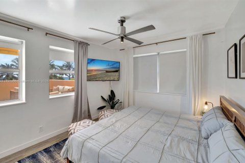 Copropriété à louer à Miami Beach, Floride: 2 chambres, 83.61 m2 № 1959983 - photo 12