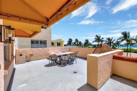 Copropriété à louer à Miami Beach, Floride: 2 chambres, 83.61 m2 № 1959983 - photo 21