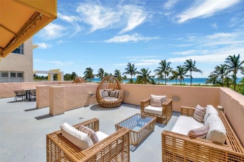 Copropriété à louer à Miami Beach, Floride: 2 chambres, 83.61 m2 № 1959983 - photo 25