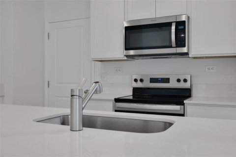 Touwnhouse à vendre à Middleburg, Floride: 3 chambres, 147.53 m2 № 2412739 - photo 5