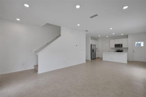 Touwnhouse à vendre à Middleburg, Floride: 3 chambres, 147.53 m2 № 2412739 - photo 8
