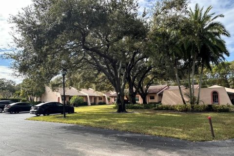 Condo in Seminole, Florida, 1 bedroom  № 2198044 - photo 26