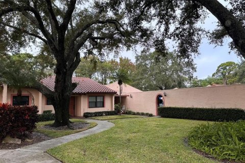 Condo in Seminole, Florida, 1 bedroom  № 2198044 - photo 11