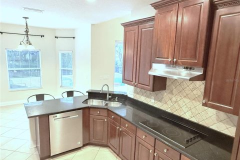 Villa ou maison à vendre à Orlando, Floride: 4 chambres, 274.99 m2 № 1888667 - photo 17