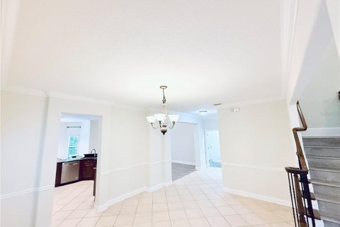 Villa ou maison à vendre à Orlando, Floride: 4 chambres, 274.99 m2 № 1888667 - photo 2