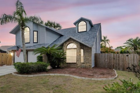 Villa ou maison à vendre à Palm Harbor, Floride: 3 chambres, 216.65 m2 № 2094107 - photo 7