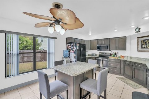 Villa ou maison à vendre à Palm Harbor, Floride: 3 chambres, 216.65 m2 № 2094107 - photo 13