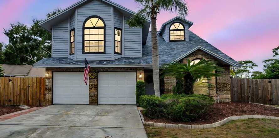 Villa ou maison à Palm Harbor, Floride 3 chambres, 216.65 m2 № 2094107