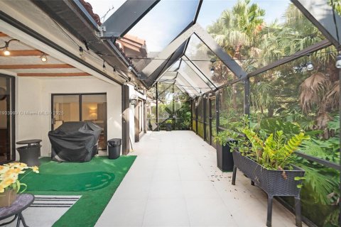 Villa ou maison à louer à Doral, Floride: 3 chambres, 189.24 m2 № 2018796 - photo 7