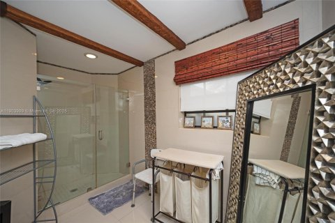 Villa ou maison à louer à Doral, Floride: 3 chambres, 189.24 m2 № 2018796 - photo 23