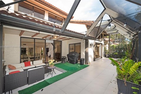 Villa ou maison à louer à Doral, Floride: 3 chambres, 189.24 m2 № 2018796 - photo 8