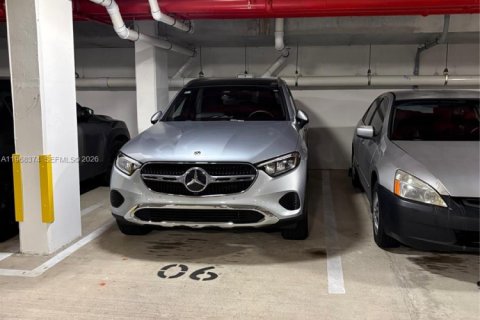 Condo in Miami Beach, Florida, 1 bedroom  № 2041851 - photo 22