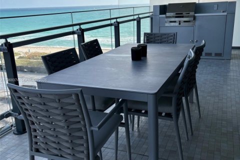 Condo in Miami Beach, Florida, 1 bedroom  № 2041851 - photo 10