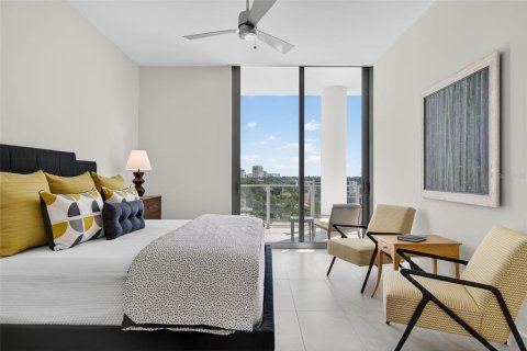 Condo in Sarasota, Florida, 3 bedrooms  № 1917567 - photo 24